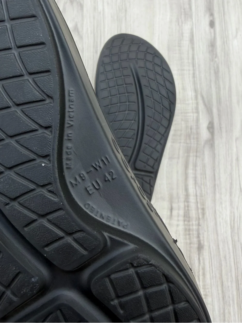 OOFOS OOahh Slide Sandals - Unisex